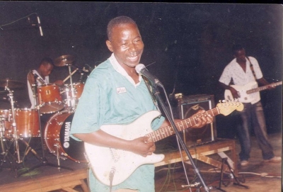 Patrick Simakweli - Nthawi Yatha (1997)